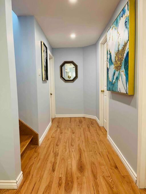Villa Emily'S Charming House Brossard Esterno foto