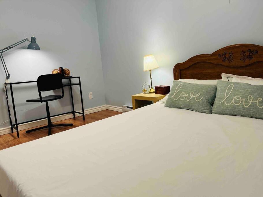 Villa Emily'S Charming House Brossard Esterno foto